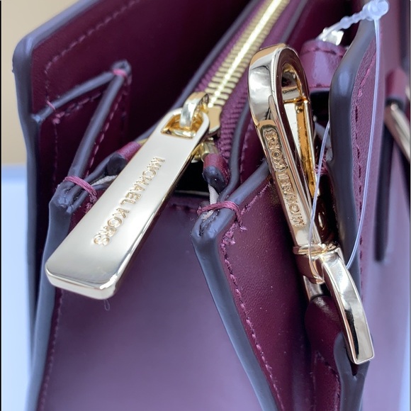MICHAEL KORS HOPE LARGE SATCHEL MERLOT - Picture 15 of 16
